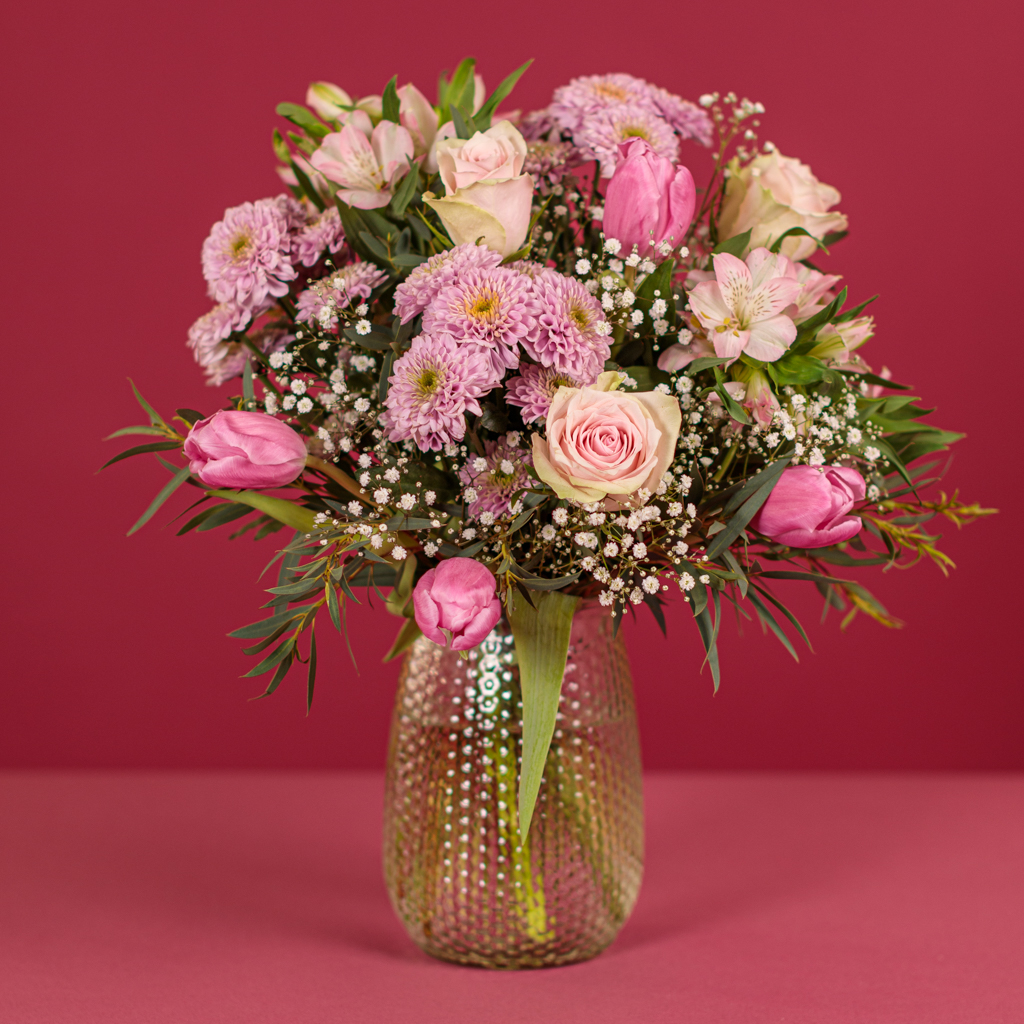 What Colour Flowers for Mother's Day? Meaning & Gift Ideas | Serenata