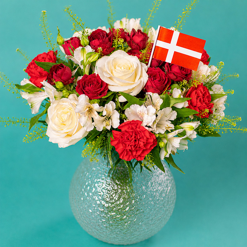 Tillykkebuket med flag