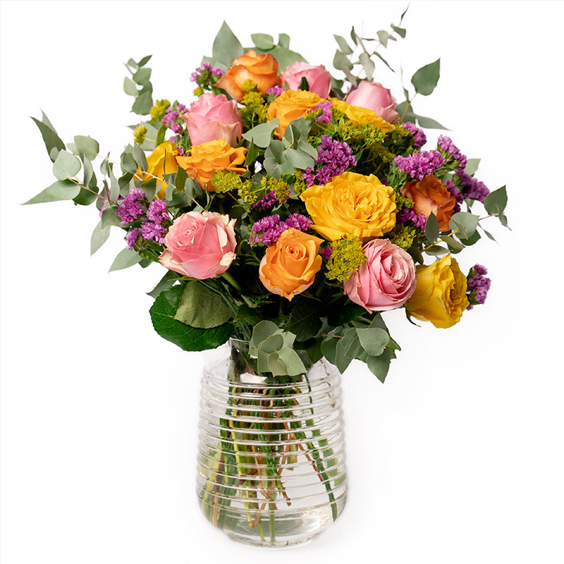 Wildblumenstrauß bunte Rosen