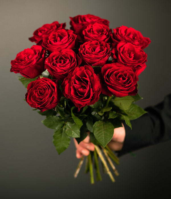 Valentine s Day Flowers Roses FREE Chocolates Eflorist
