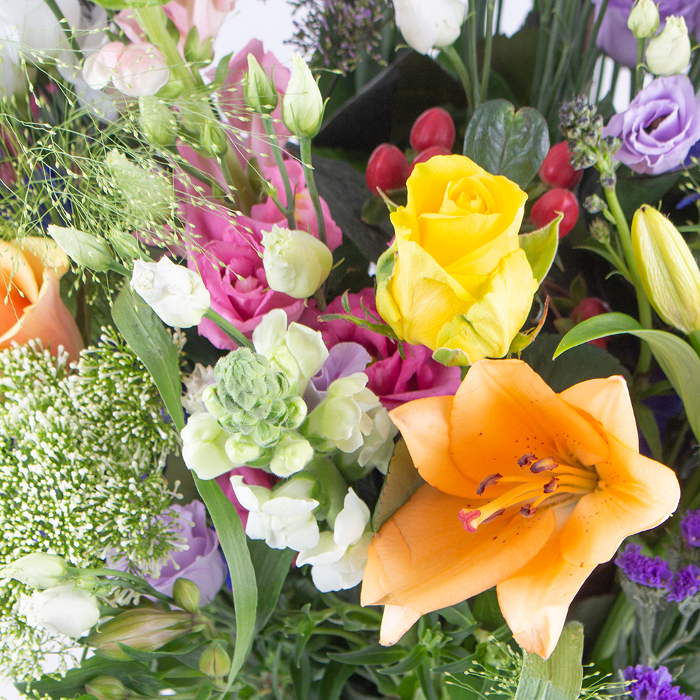 Großer Blumenstrauß Regenbogen XXL
