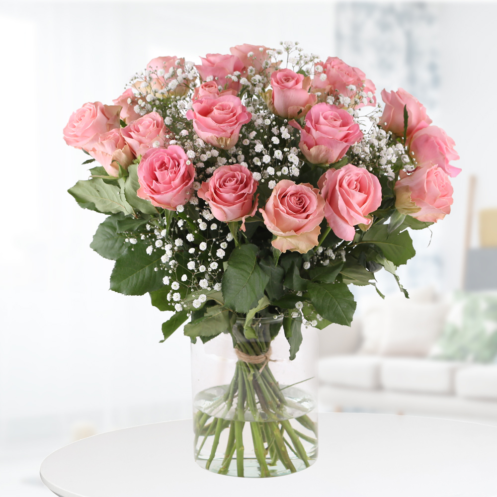 Rosa Rosen mit Schleierkraut - Premium-Rosen