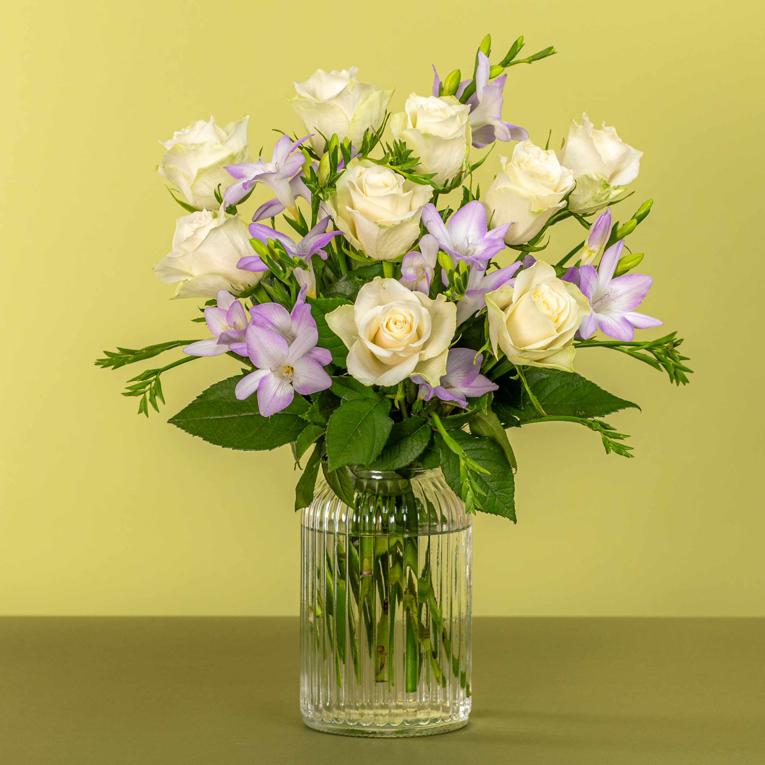 Cheap Roses | Affordable Flower Delivery | Serenata Flowers