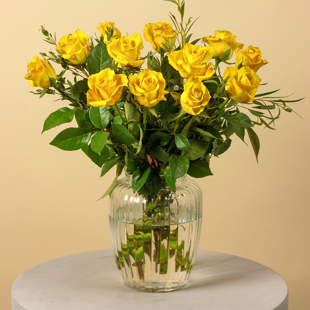 Sunshine Roses | Serenata Flowers